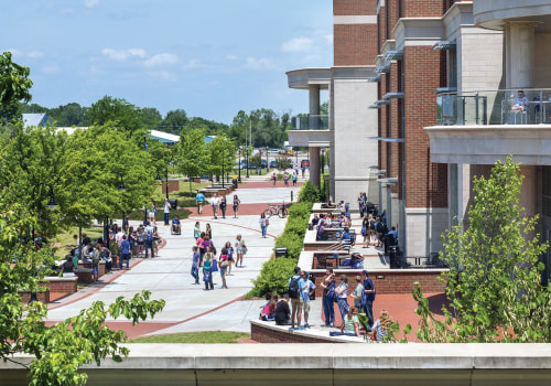 Exploring Middle Tennessee: The Best Age for Bus Tours